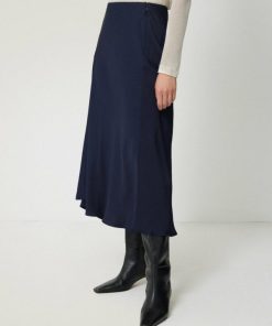 Hannahclow.shop8a6ef7fadd 1