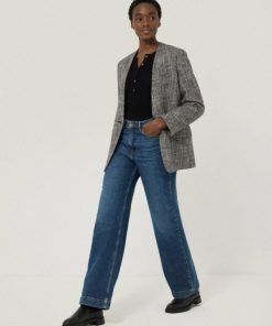 Hannahclow.shop8d1a93fa27 1