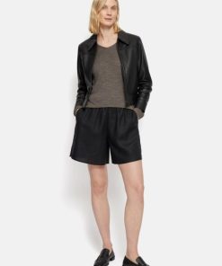 Hannahclow.shop94f23c3090 5