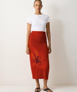 Hannahclow.shop950b07ce58 3