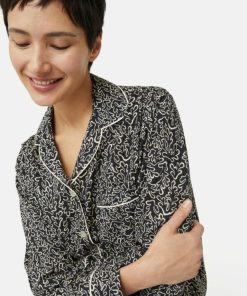 Hannahclow.shop95640cee07 2