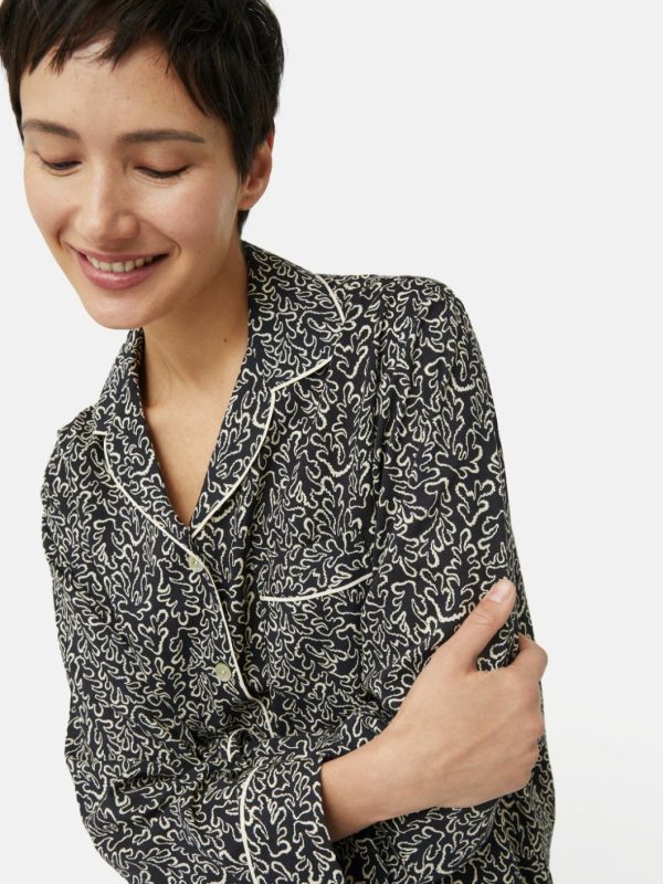 Hannahclow.shop95640cee07 2