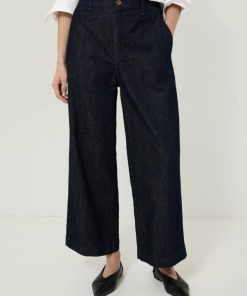 Hannahclow.shop9983560aea 1