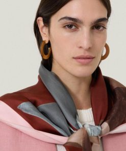 Hannahclow.shop9a0c019870 2