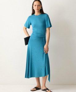 Hannahclow.shop9e4de3705f 2