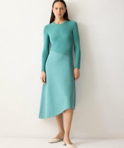 Hannahclow.shopa133b6a044 1