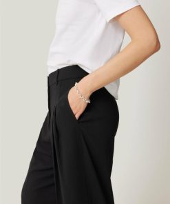 Hannahclow.shopa1611c76c8 5