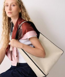 Hannahclow.shopa694a074bb 1