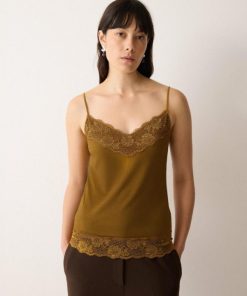 Hannahclow.shopa786100a53 1