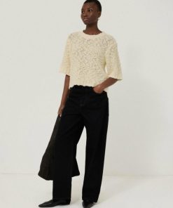 Hannahclow.shopb369fe1154 2