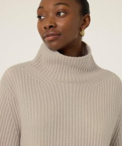 Hannahclow.shopb502751ee9 2