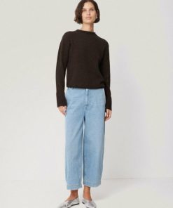 Hannahclow.shopb528f62a44 2