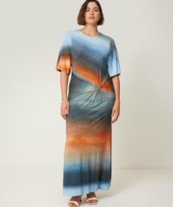 Hannahclow.shopb6019a82d0 1