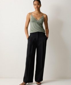 Hannahclow.shopc867738680 1