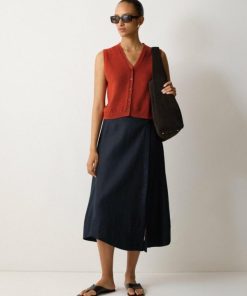 Hannahclow.shopf304145583 2