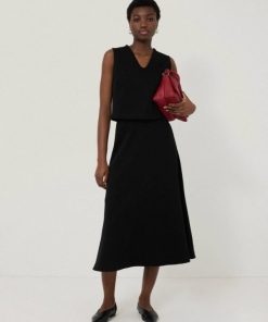 Hannahclow.shopf5c66d66f1 1