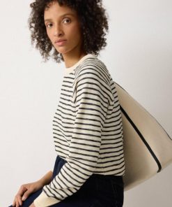 Hannahclow.shopf720bc36cc 1