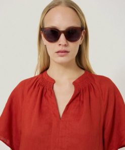 Hannahclow.shopf9f2148497 2